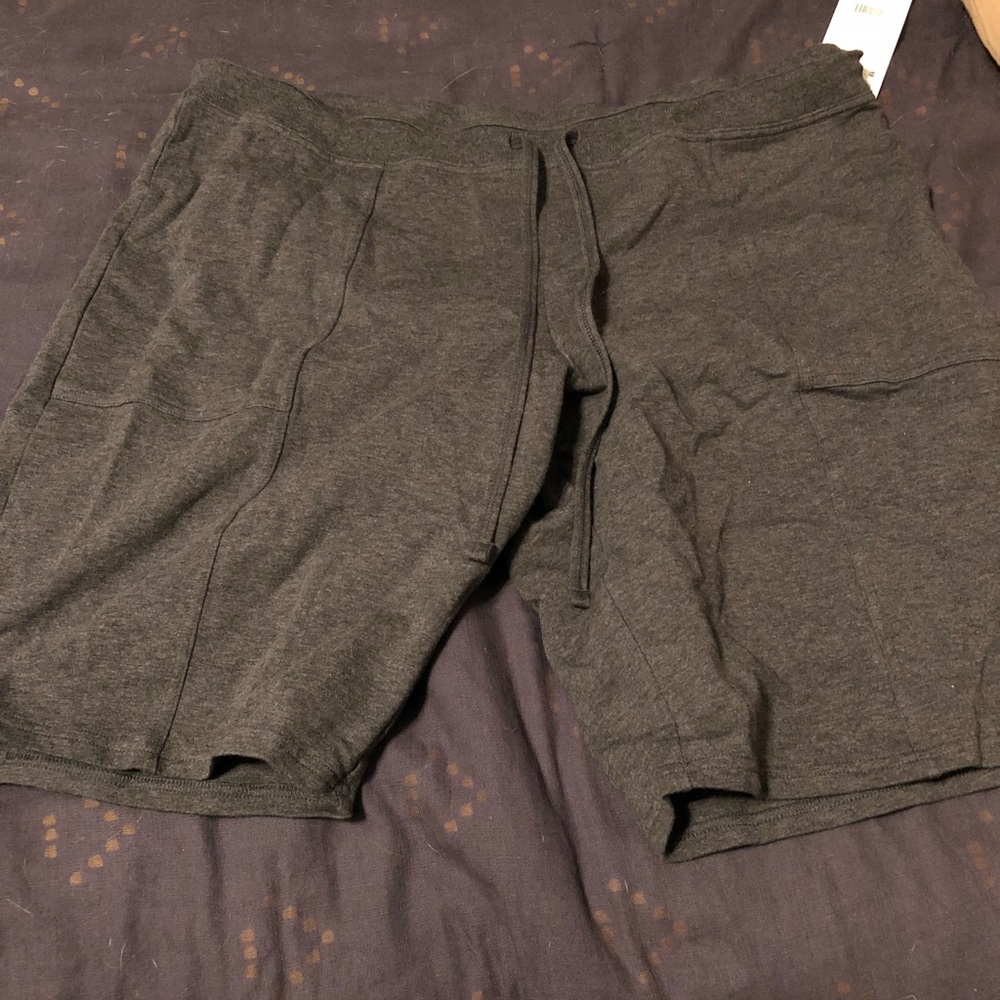 Athletic shorts